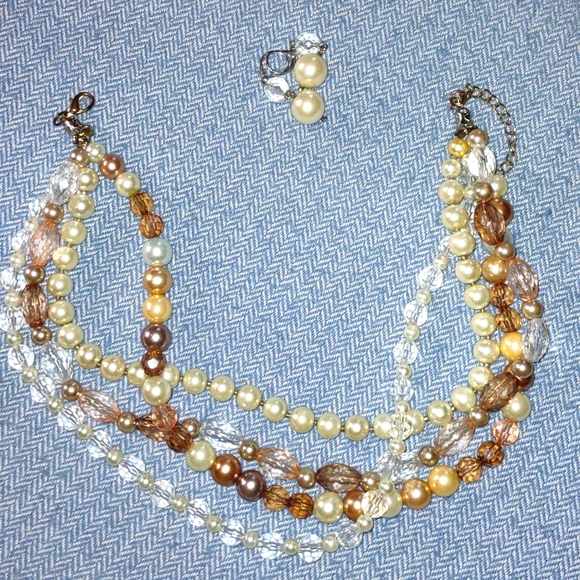 Multi strand Necklace With earrings Colors include Pearl, clear, brown and tan. - Picture 6 of 11